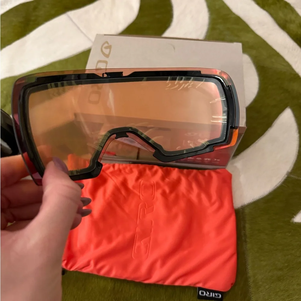 Giro Lusi Goggles with Rainbow Lens